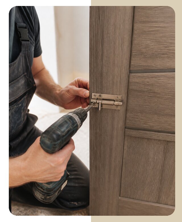 Установка дверного шпингалета в Мичуринске от 1864 р. | Дверной